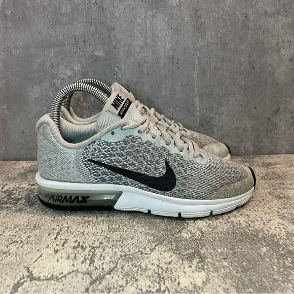 Nike Air Max Sequent 2 Running Shoes Womens sz 6 - grey - Picture 1 of 7